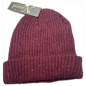 Bass Pro Shops Burgundy Knit Cuff Hat